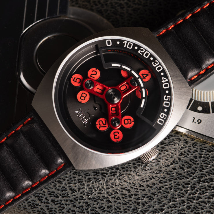 Xeric Scrambler Automatic Wandering Hour Silver Black Red